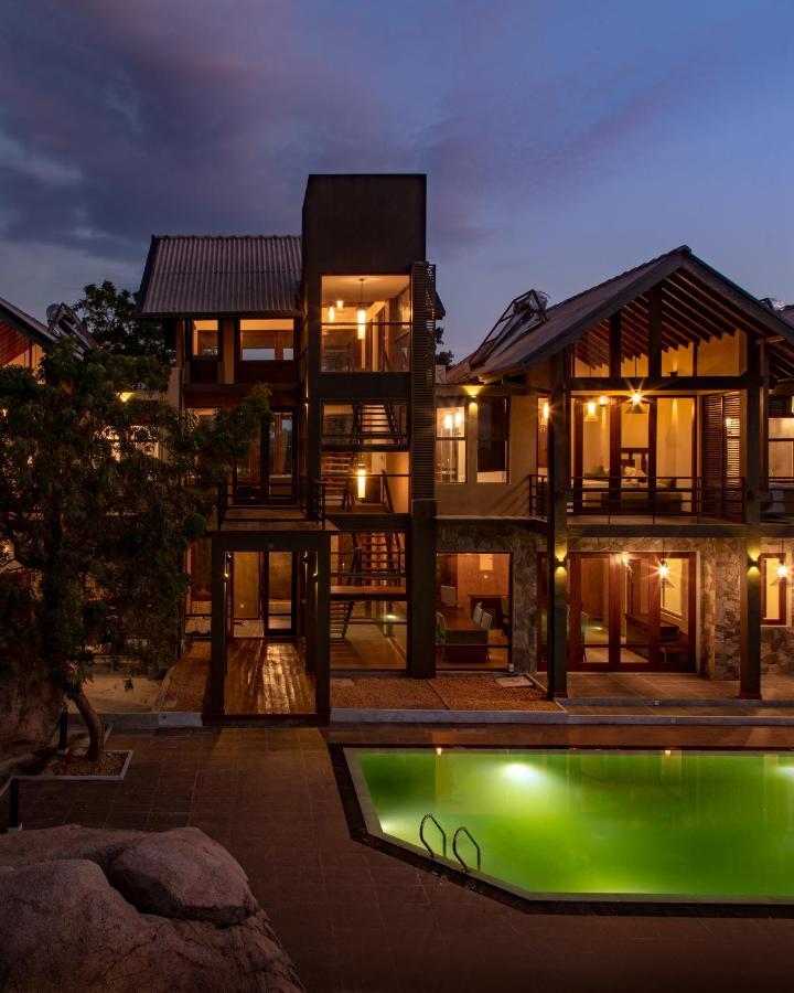 Hotel Rock Wild Yala Esterno foto